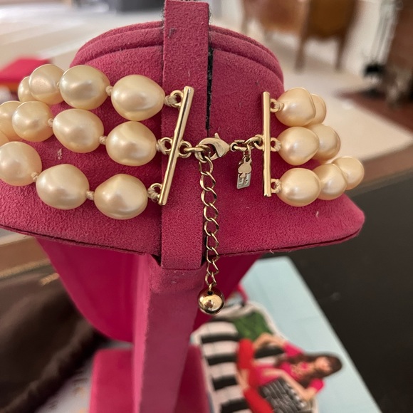 Kate spade statement necklace with bow and original duster bag - Picture 4 of 5